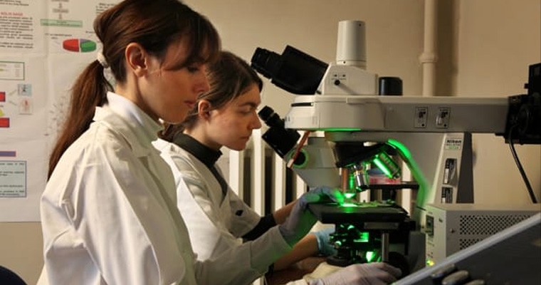 Ricercatori e scienziati tornano a raccontare la scienza