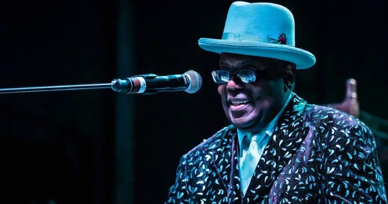 KENNY THE BLUES BOSS WAYNE