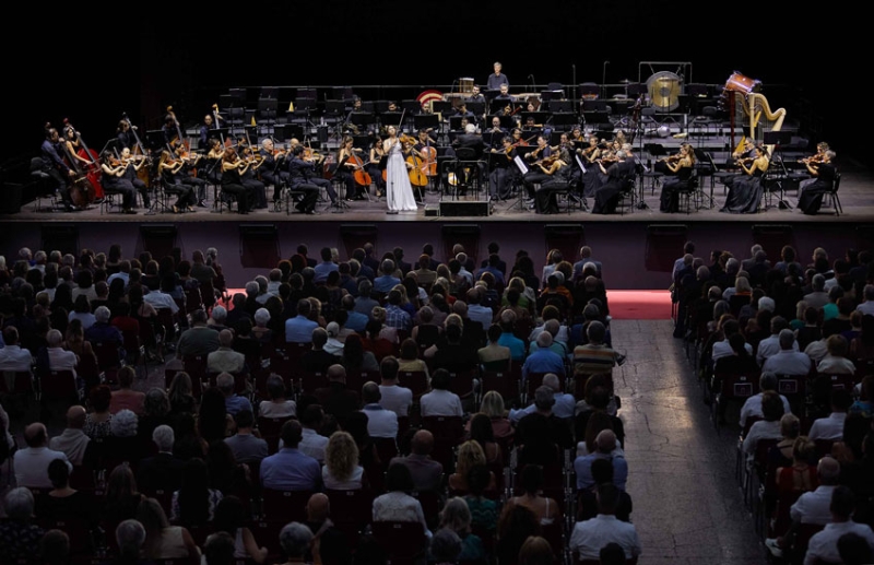 Zubin Mehta,Amira Abouzahra