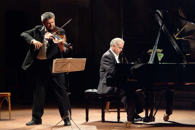 Danilo Rossi viola Stefano Bezziccheri pianoforte