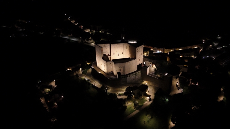 LA ROCCA DEGLI ETERNI AMANTI