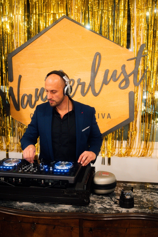 Wanderlust Officina Creativa- Christmas Edition