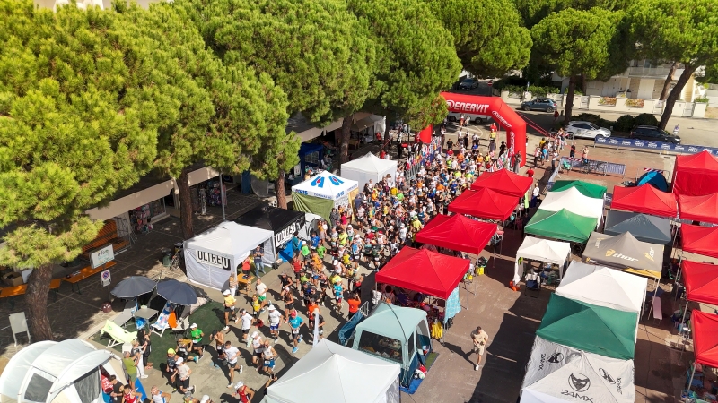 Last Man BackYard Cervia