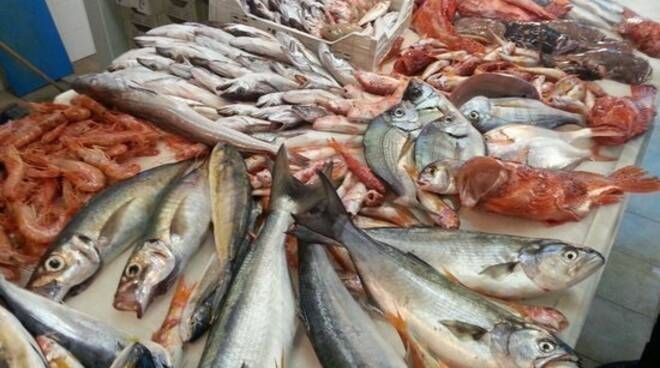 Mercatini in piazza e in viale Italia