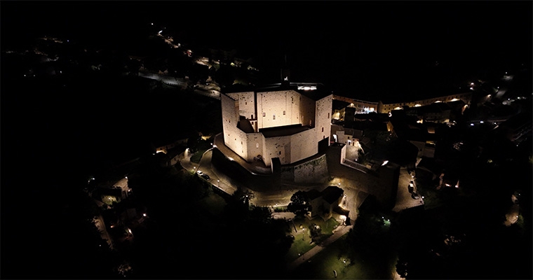 La rocca degli eterni amanti