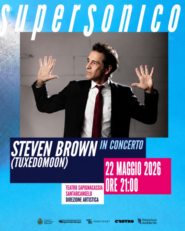 SuperSonico Steven Brown in concerto