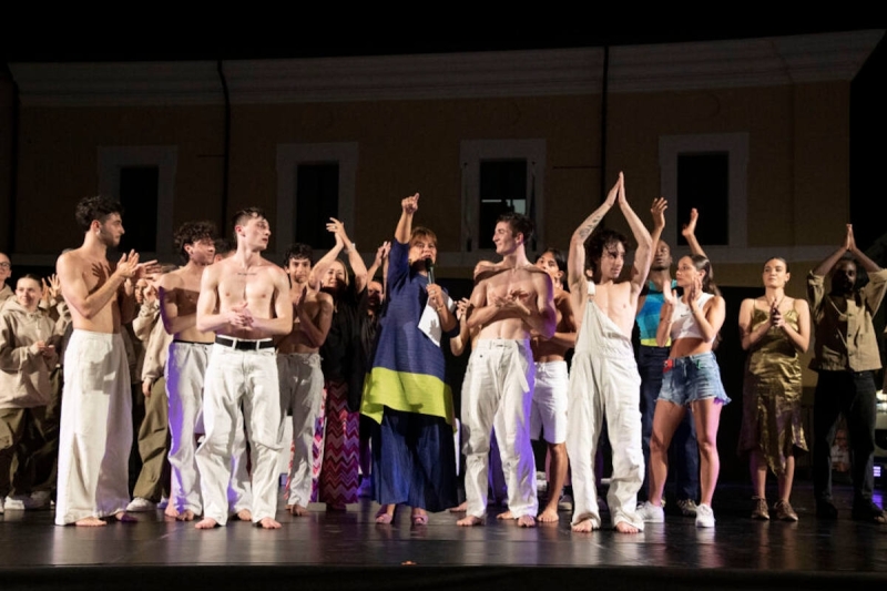 AVVERTENZE ARTE AWARD | AAA Eccellenze Premiasi