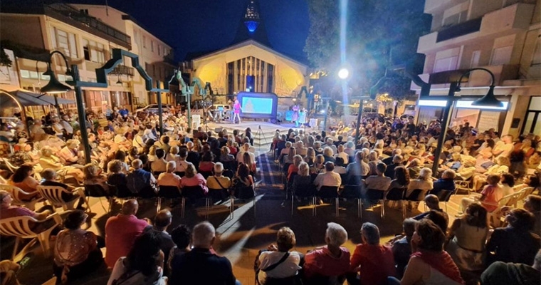 Sganassau Cabaret a Viserba