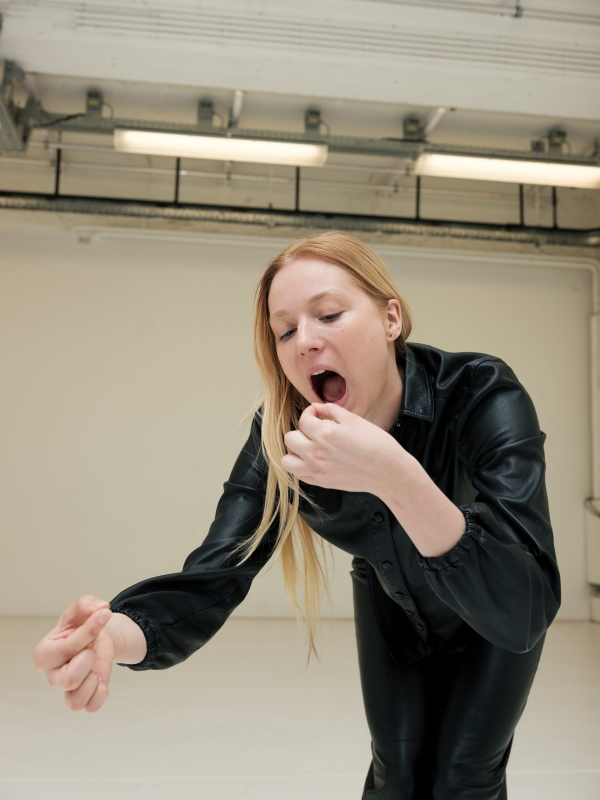 Jana Jacuka | Workshop: Disobeying voice