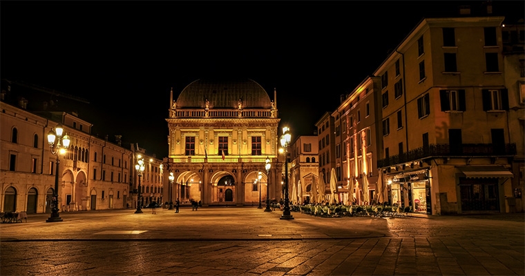 I Segreti di Faenza: Storie di Traditori, Artisti e Fantasmi