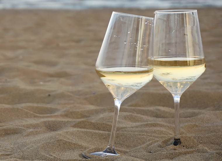 Cesenatico si Veste di Vino: Wine Festival 2023 all'insegna del Divertimento