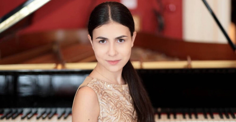 Alexandra Dovgan pianoforte