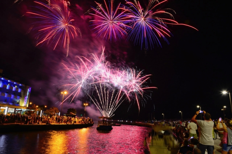 Spettacolo fuochi artificiali